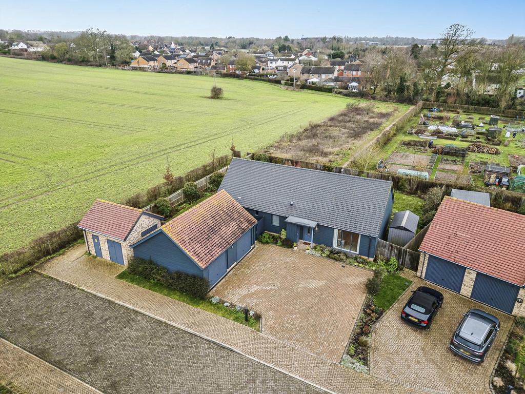 3 bedroom bungalow for sale