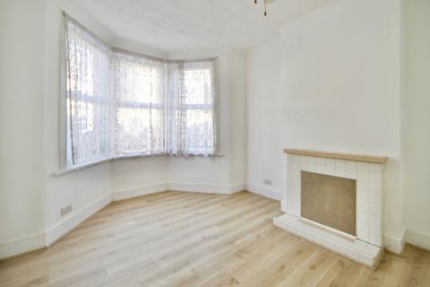 1 bedroom flat for sale, Bloxhall Road, London, E10
