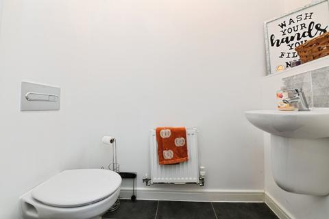 2 bedroom end of terrace house for sale, Flemming Way, Witham, Essex, CM8