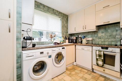 undefined, Parkmore Close, Woodford Green, IG8