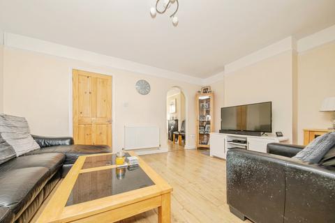 3 bedroom terraced house for sale, Rayleigh Road, Ipswich, Suffolk, IP1