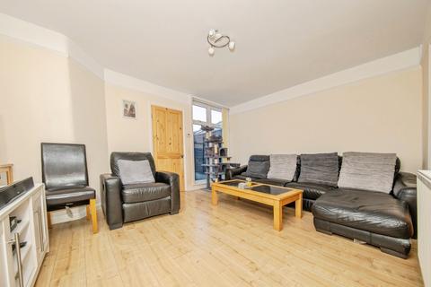 3 bedroom terraced house for sale, Rayleigh Road, Ipswich, Suffolk, IP1
