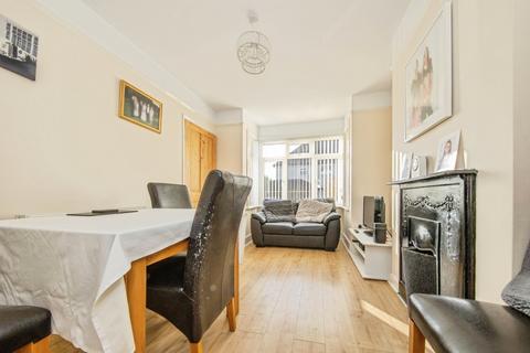 3 bedroom terraced house for sale, Rayleigh Road, Ipswich, Suffolk, IP1