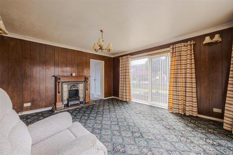 3 bedroom detached house for sale, Shakespeare Avenue, Scunthorpe