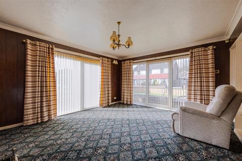 3 bedroom detached house for sale, Shakespeare Avenue, Scunthorpe