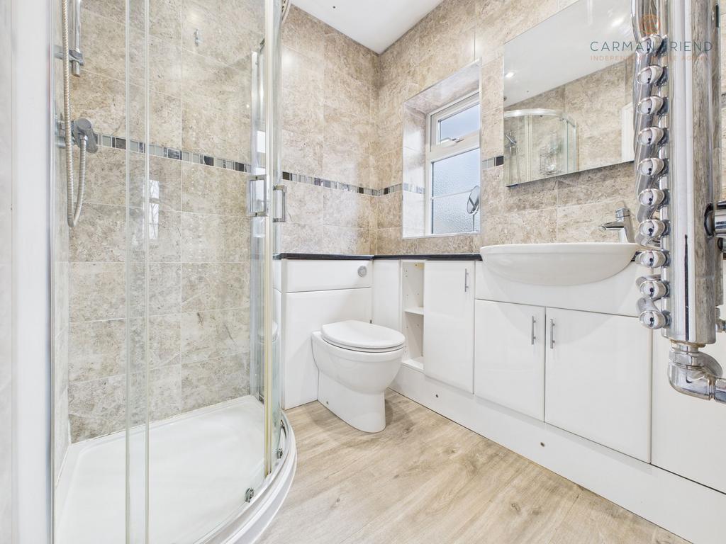 Ensuite