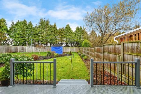 3 bedroom semi-detached house for sale, Baldwin Road, King's Lynn, Norfolk, PE30