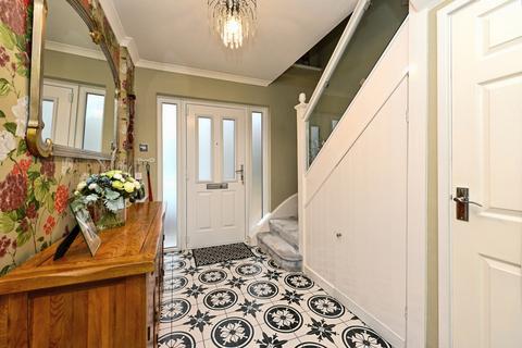3 bedroom semi-detached house for sale, Baldwin Road, King's Lynn, Norfolk, PE30