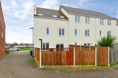 Minnow Avenue, King's Lynn, Norfolk, PE30