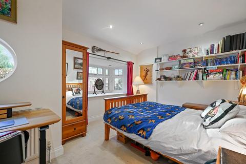 undefined, Roman Close, Acton