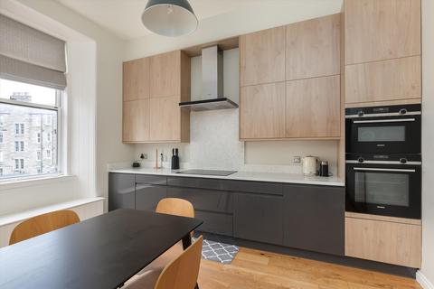 4 bedroom flat for sale, Comely Bank Road, Edinburgh EH4
