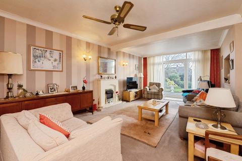 3 bedroom bungalow for sale, Rochford Road, Southend-on-Sea, Essex, SS2