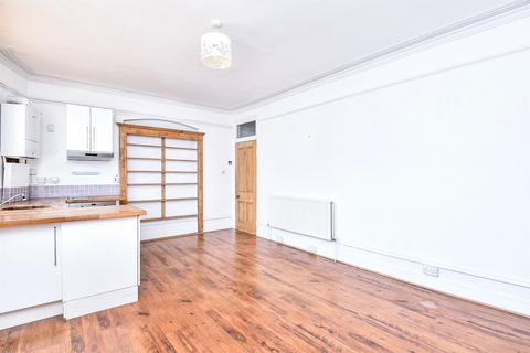 1 bedroom apartment for sale, Muswell Hill Broadway, London, N10