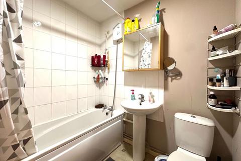 undefined, Dore Close, The Maltings, Northampton NN3