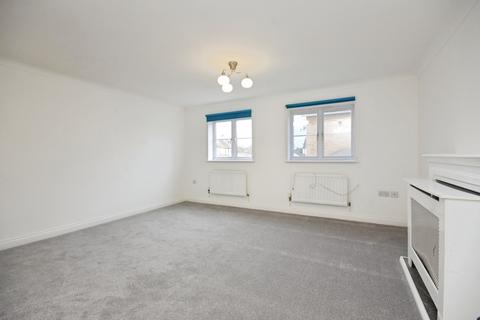 3 bedroom terraced house for sale, Seaforth Grove, Southend On Sea, Essex, SS2