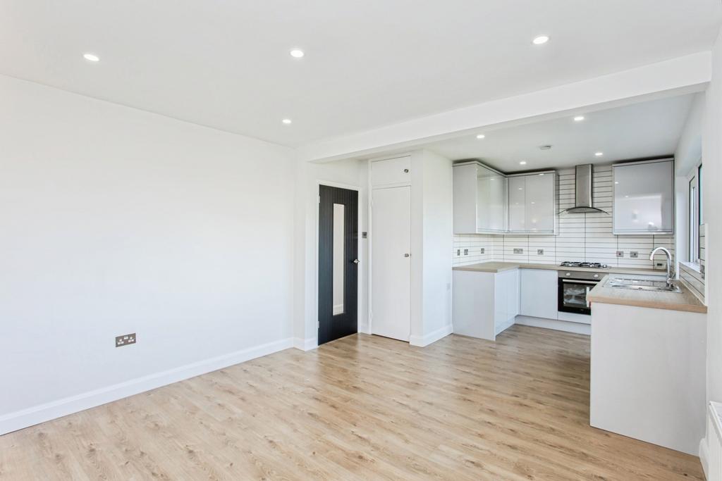 Kitchen/Living Room