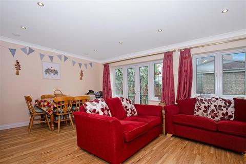 4 bedroom detached house for sale, Loveridge Court, Bristol BS36