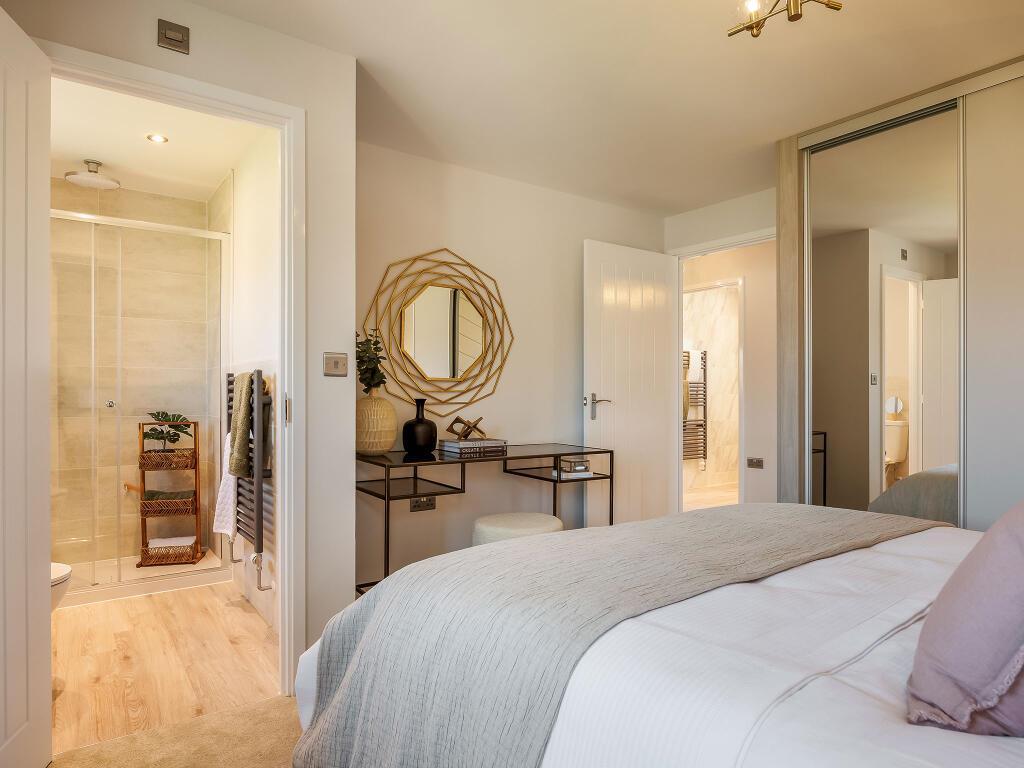 Bedroom 1.jpeg