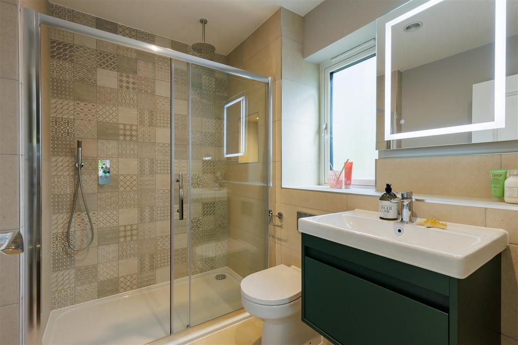 Ensuite