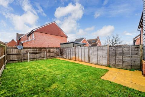 undefined, Meath Green Farm Close, Horley RH6