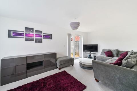 undefined, Meath Green Farm Close, Horley RH6