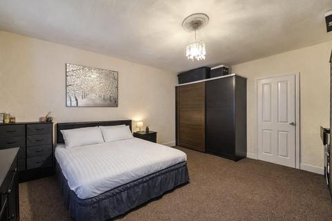 1 bedroom apartment for sale, Lorne Road, London
