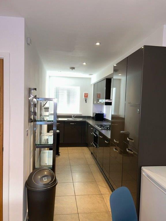 KITCHEN 1.0.jpg