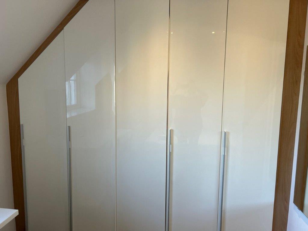 BEDROOM 3.3.jpg