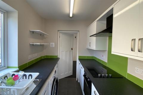 3 bedroom house share to rent, Broad Oak Road, Kent CT2