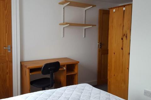 3 bedroom house to rent, Broad Street, Kent CT1