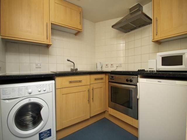 6 Holters Mews Kitchen 2016.jpg