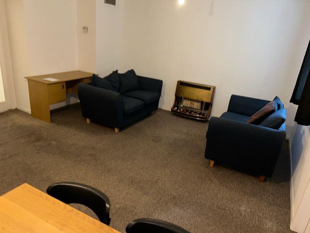 LOUNGE 1.0.jpg