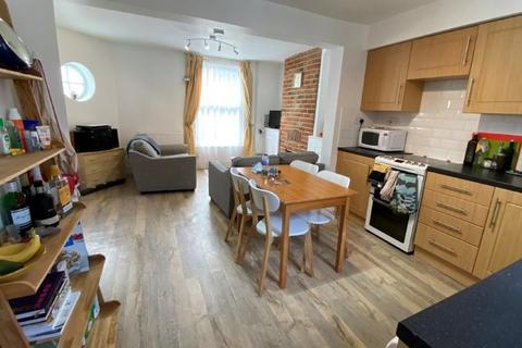 undefined, St Edmunds Road, Kent CT1