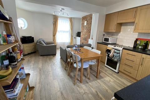 undefined, St Edmunds Road, Kent CT1