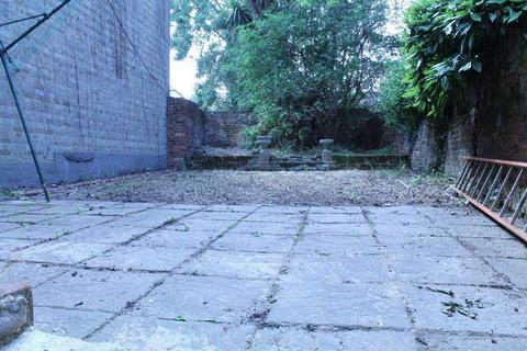 4 bedroom house to rent, Watling Street, Kent CT1