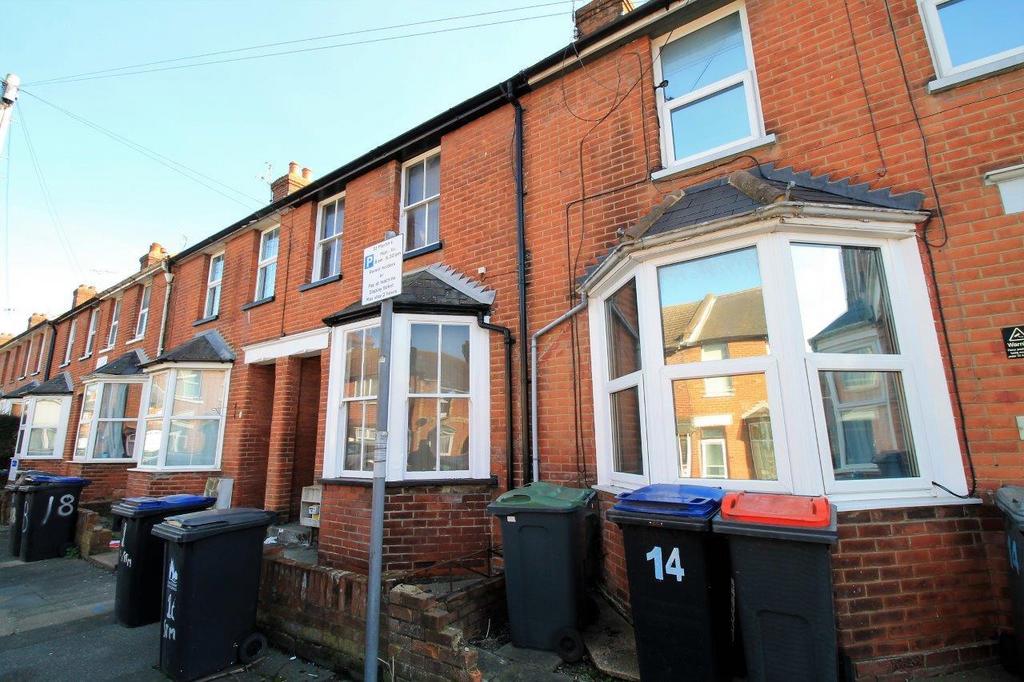 16 St Martins Road (2).jpg