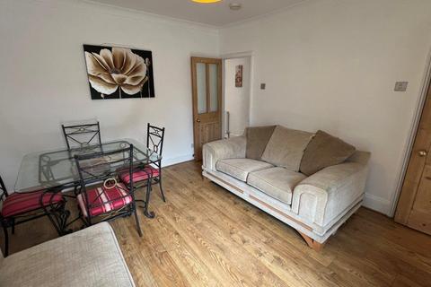 3 bedroom house to rent, York Road, Kent CT1