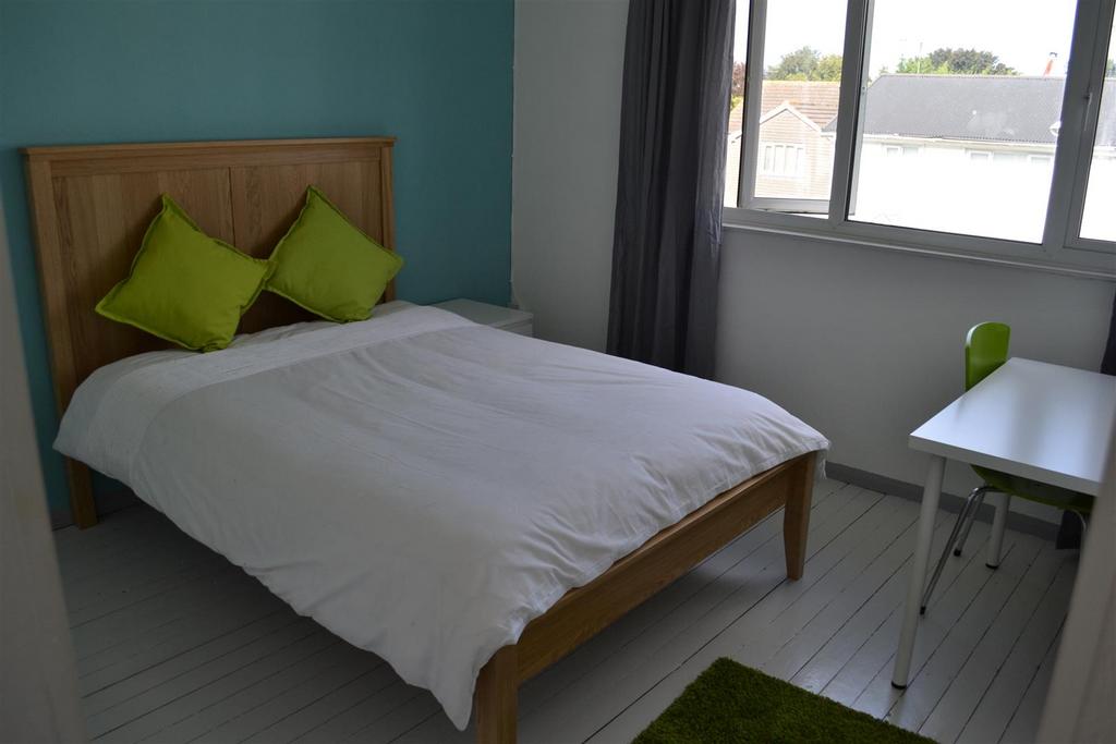 18 Sancroft Avenue - Bed 3.JPG