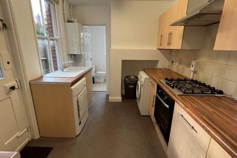 3 bedroom house to rent, St Peters Lane, Kent CT1