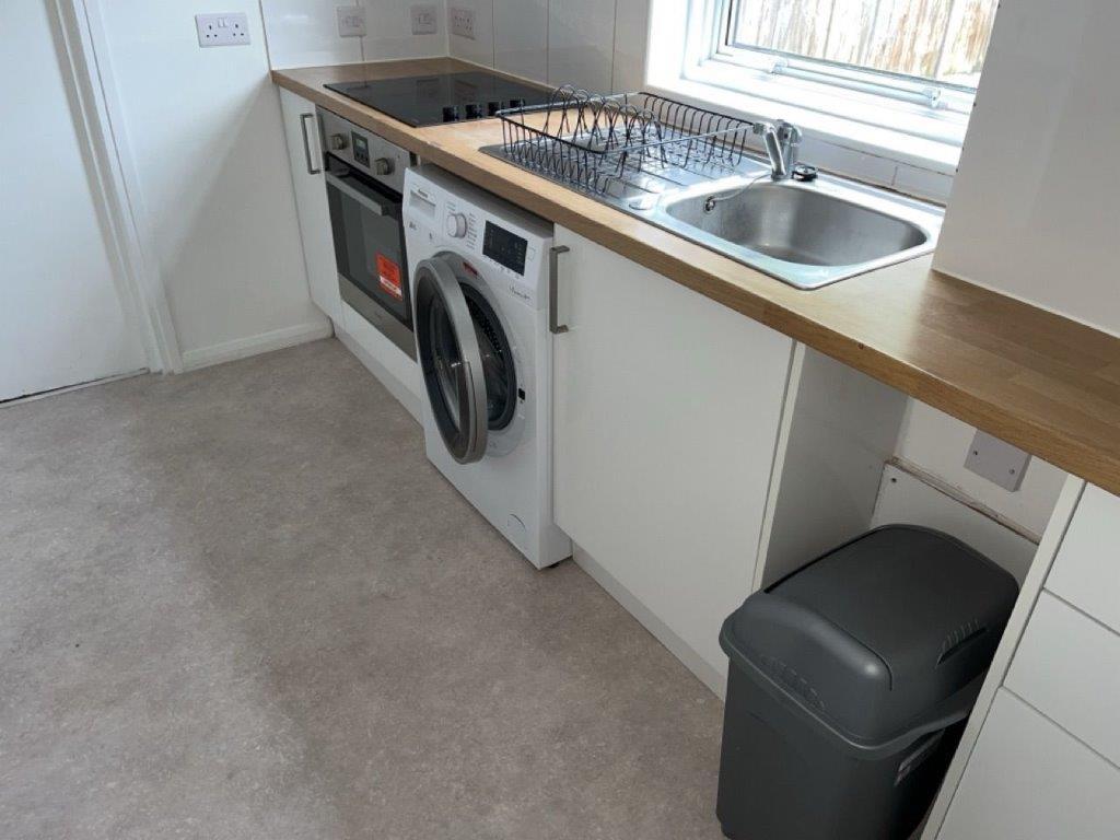 KITCHEN 1.0.jpg