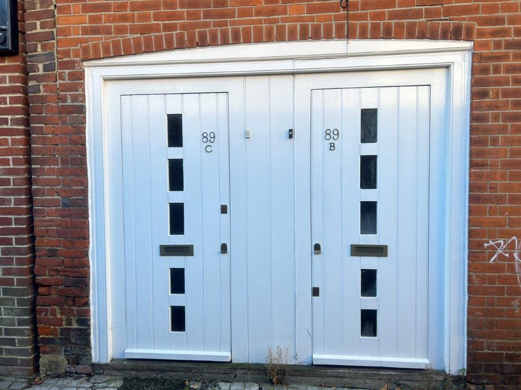 EXTERNAL FRONT.jpg