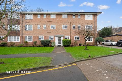 Robin Hood Lane, Sutton