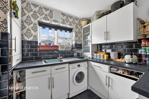 undefined, Robin Hood Lane, Sutton
