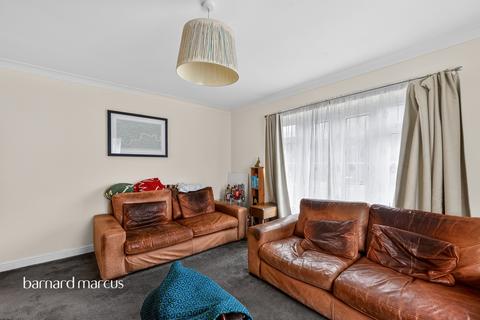 undefined, Robin Hood Lane, Sutton