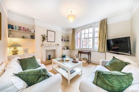 2 bedroom flat to rent, Irving Mansions, London W14