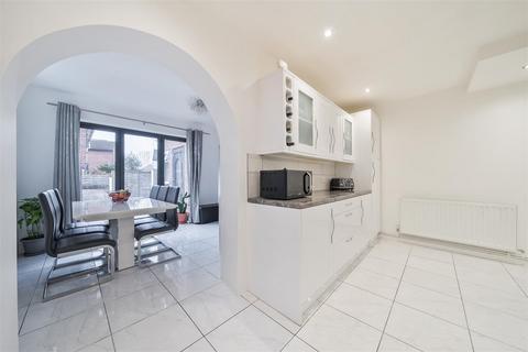3 bedroom semi-detached house for sale, Petersham Drive, Orpington BR5