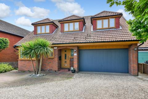 undefined, Knollcroft, Shoeburyness, Essex, SS3