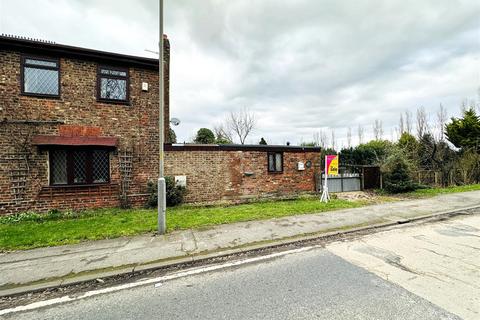 Leeds Road, Thorpe Willoughby, Selby