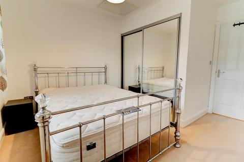 undefined, Tatler Close, Warwick