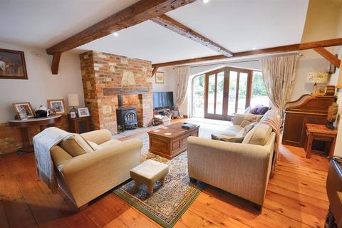 undefined, Fifehead Magdalen, Gillingham